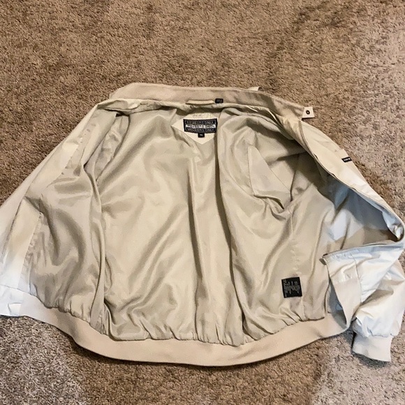 🔥🔥Members Only🔥🔥 - Picture 2 of 3